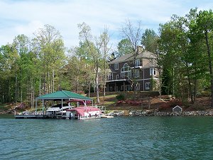 Another home on Lake Keowee